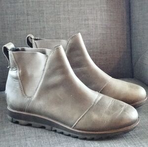 Sorel Grey Ankle Boots Size 7.5
